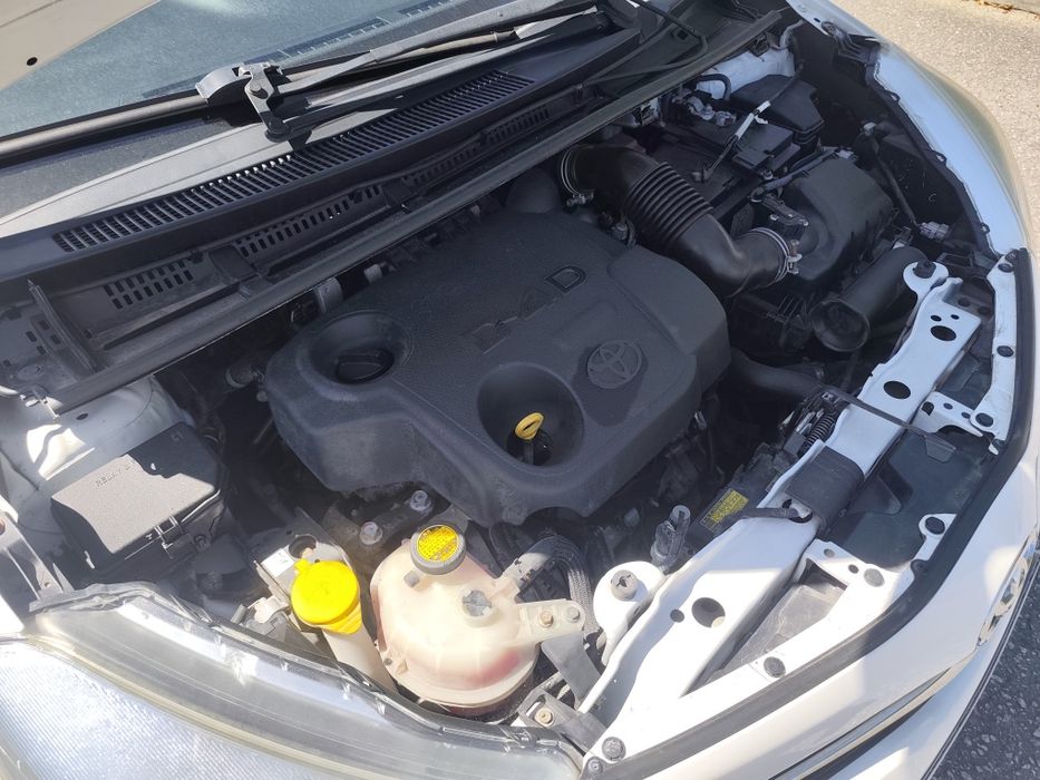 Toyota Yaris 1.4 D-4D 90 CV | 2012 | Muito Económico | Excelente Estado