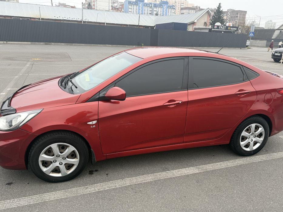 Hyundai Accent Автомат