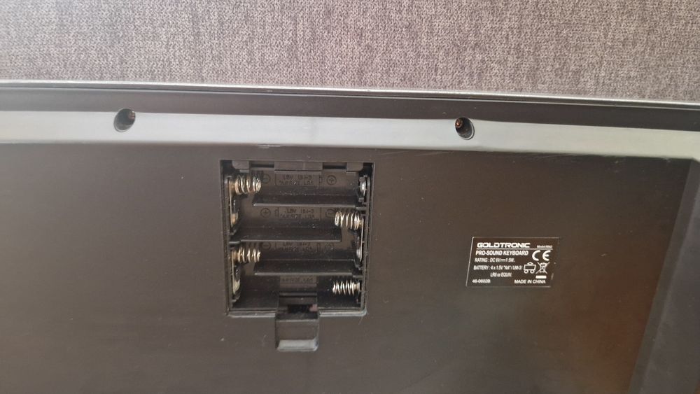 Vendo mini órgão para criança