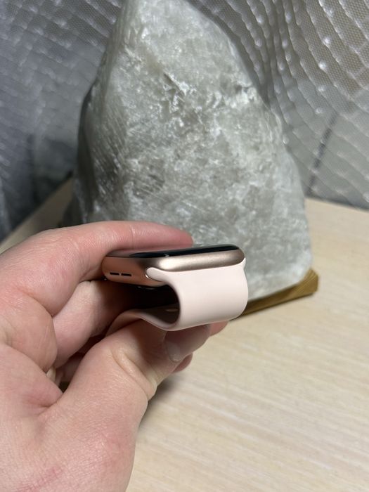 Apple Watch SE 40mm ИДЕАЛ