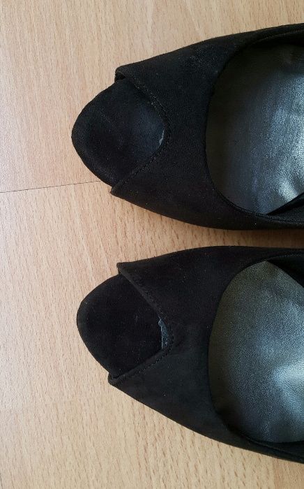 Czarne szpilki peep toe rozmiar 39