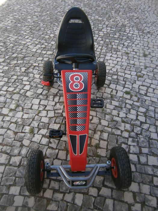 KART a pedais-como novo-Bom Preço