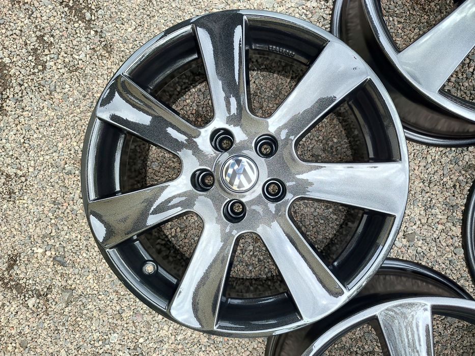 Диски R-17. 5×112. ET-35. J-8. Dia-72.5