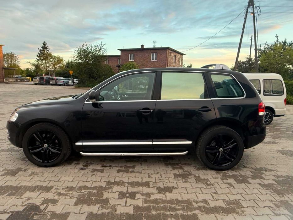 Touareg 4.2 b + gaz Piękny stan hak 3.5t