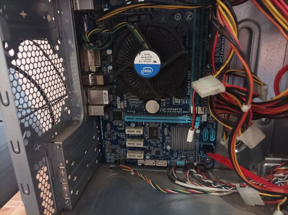 Компьютер в комплекті i5