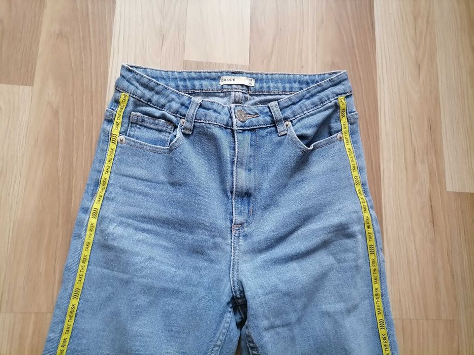 Spodnie jeansowe cropp xs