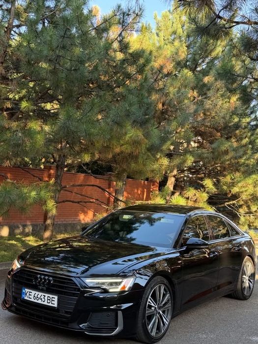 Audi A6 quattro