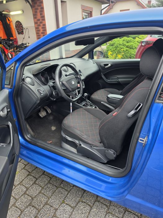 SEAT Ibiza Cupra 1.4 TSI 180 KM DSG – Dynamiczny Hot Hatch