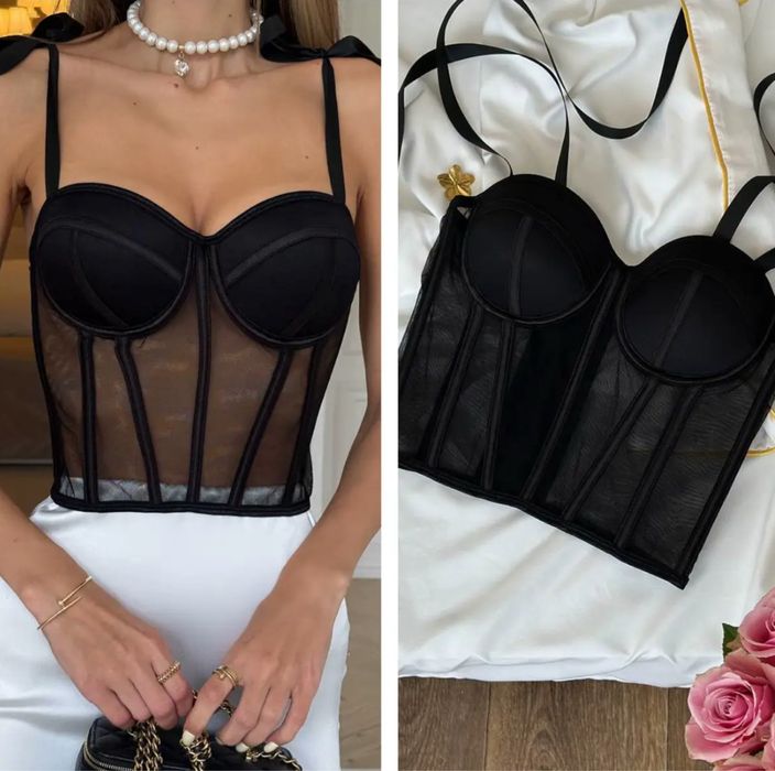 Корсет чорний з щільною чашкою