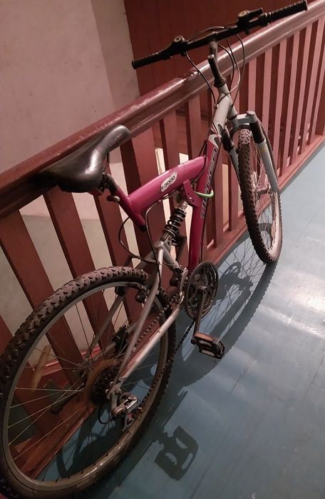 Rower górski Tiger 26″ z amortyzatorem – do naprawy | Zielona Góra
Roz