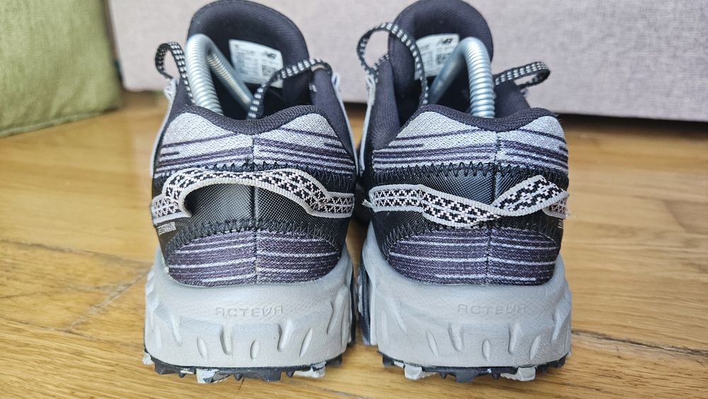 New Balance 410 V8 tam41