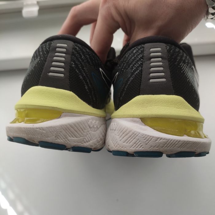 Asics gel GT-2000 10 43 размер