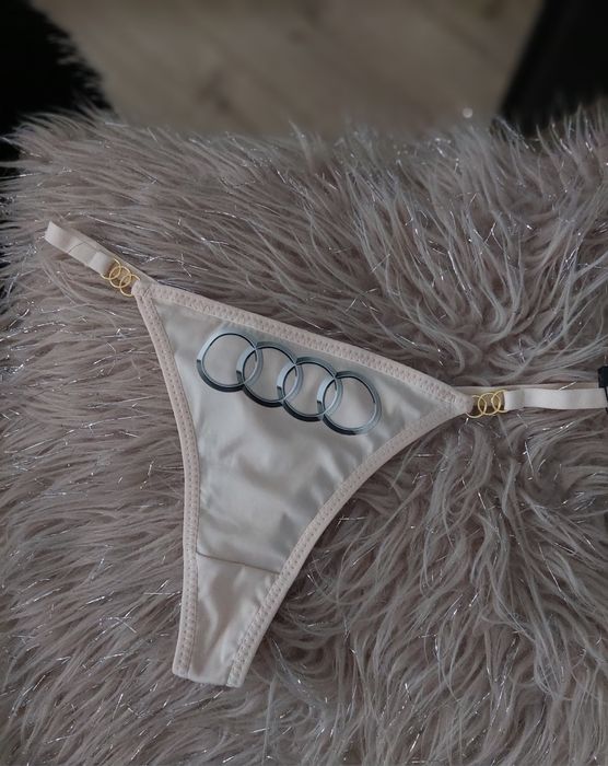 Nowe Damskie majtki stringi z logo audi rozmiar S