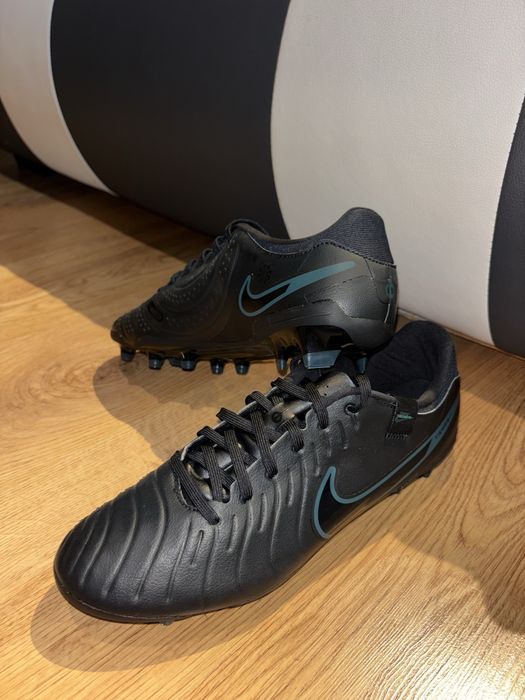 Buty / korki do piłki nożnej Nike