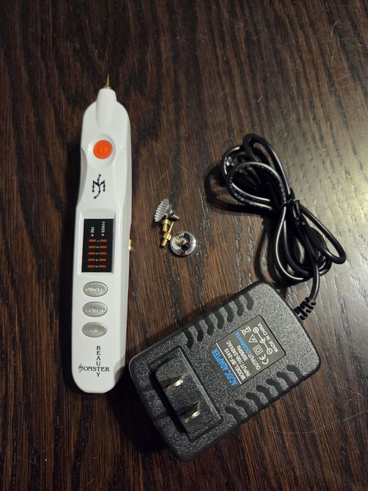 długopis plazmowy (plasma pen) marki Beauty Monster.