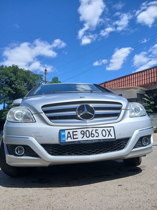 Продам мерседес В 180