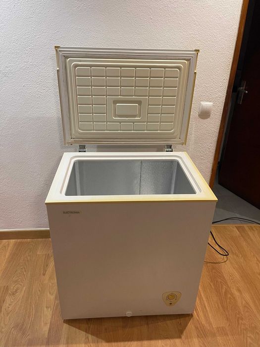 Arca Congeladora com Pouco Uso