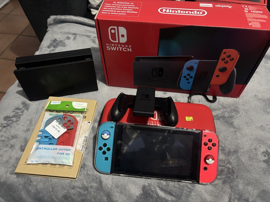 Nintendo Switch + acessórios