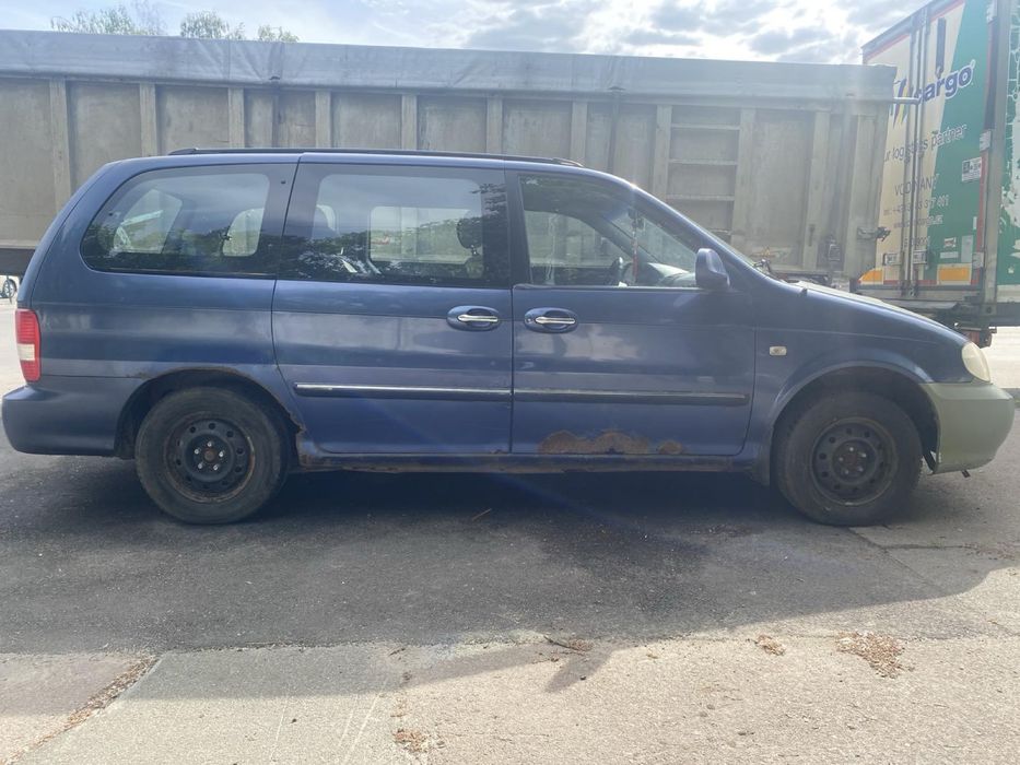 KIA Carnival 2.9 CRDi на повному ходу