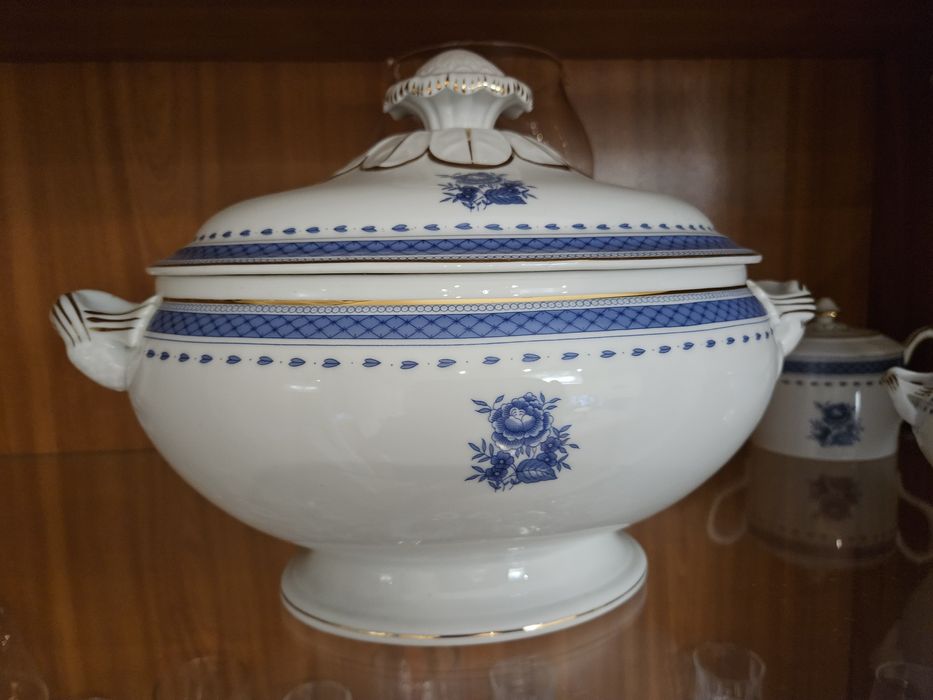 Vista Alegre Terrina