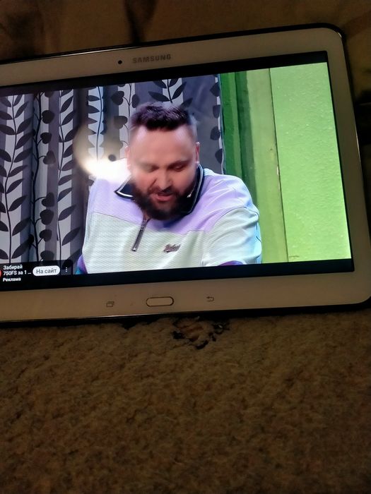 Планшет Самсунг tab 4