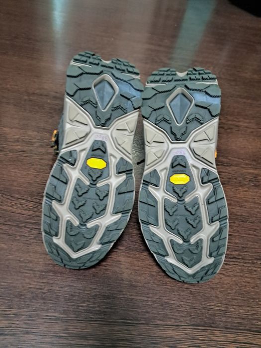 Трекінгові черевики HOKA M KAHA 2 GTX  р 45 1/3 29см