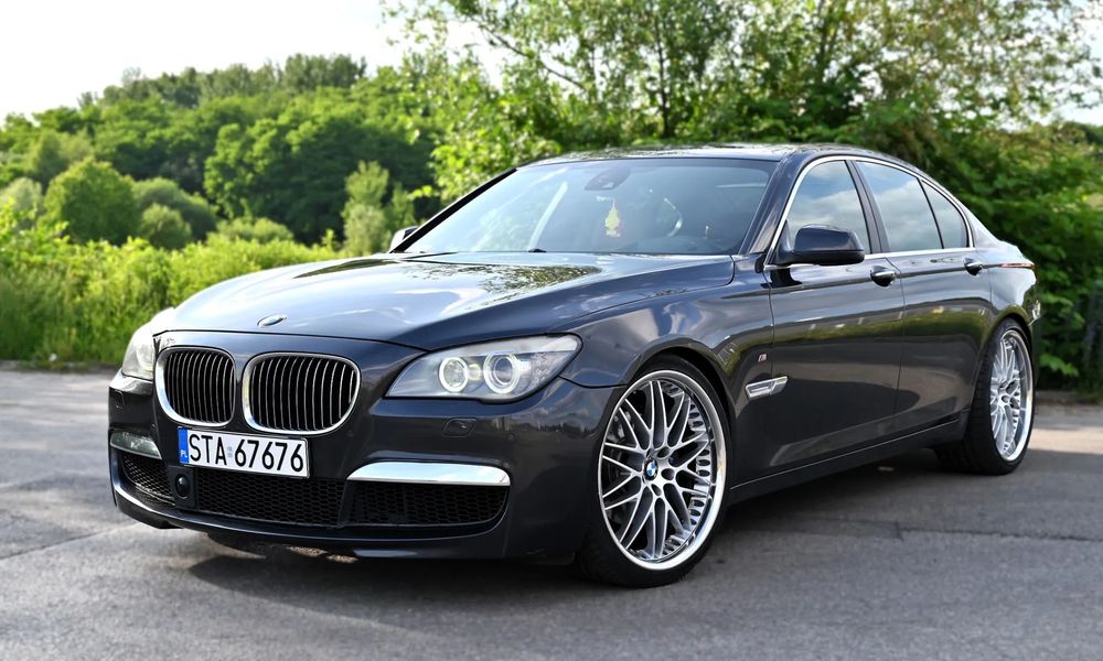 BMW Seria 7 730d Pancerny 245KM  M pakiet