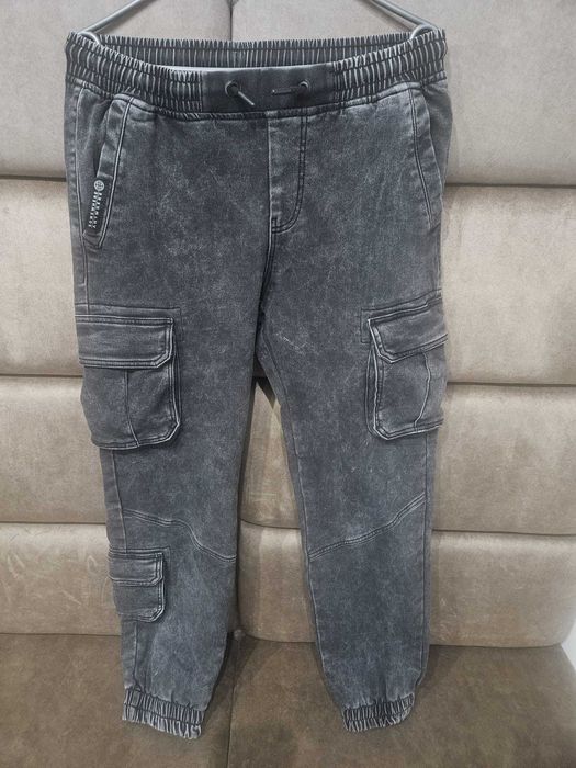 Spodnie jeansowe Jogger szaro-czarne przecierane Reporter Young roz176
