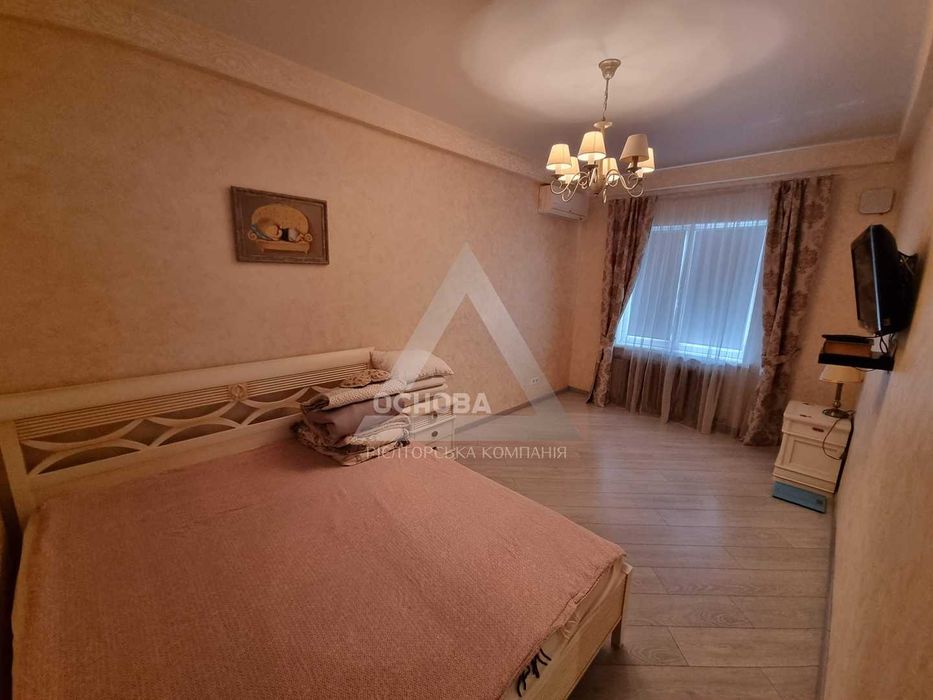 Дом на Верхней Хортице, 100м, (сдаётся с 05 октября, только для семьи)
