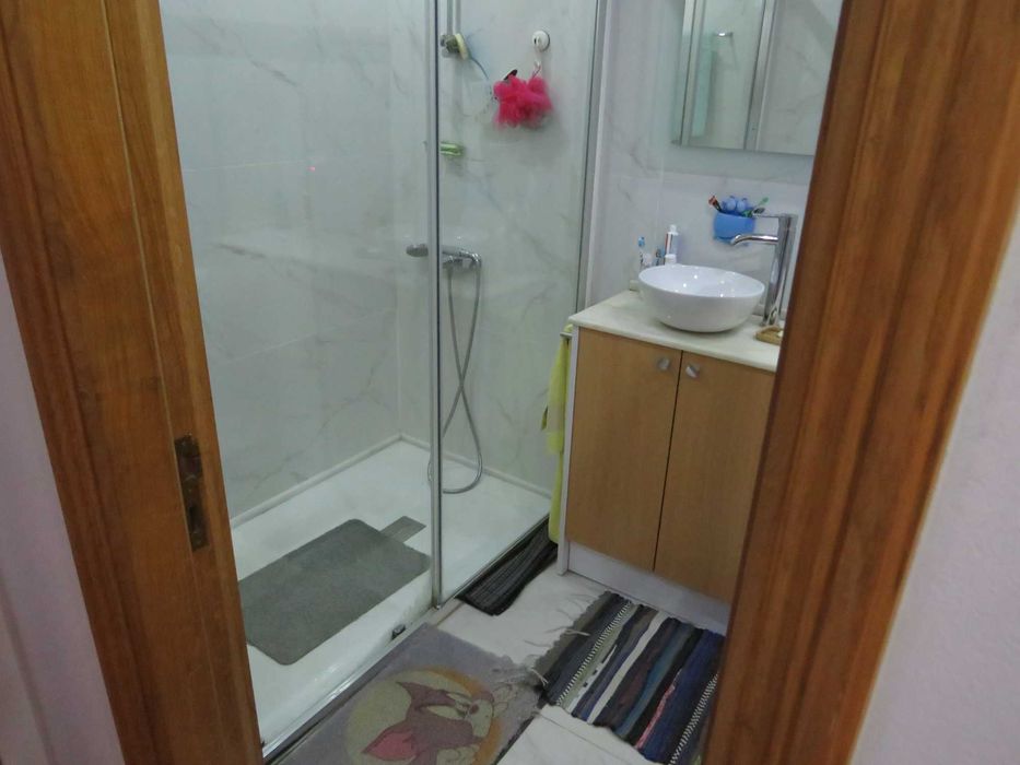 Apartamento T3 em excelente estado, localizado em Valbom !