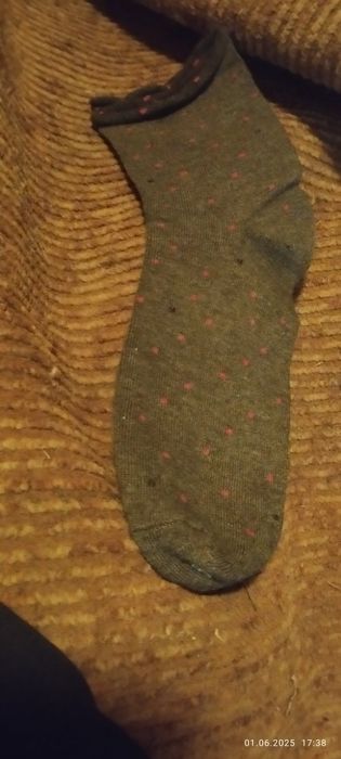 Продаємо нові жіночі шкарпетки
