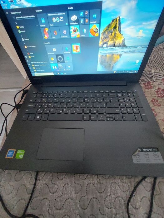 Lenovo ideapad 330