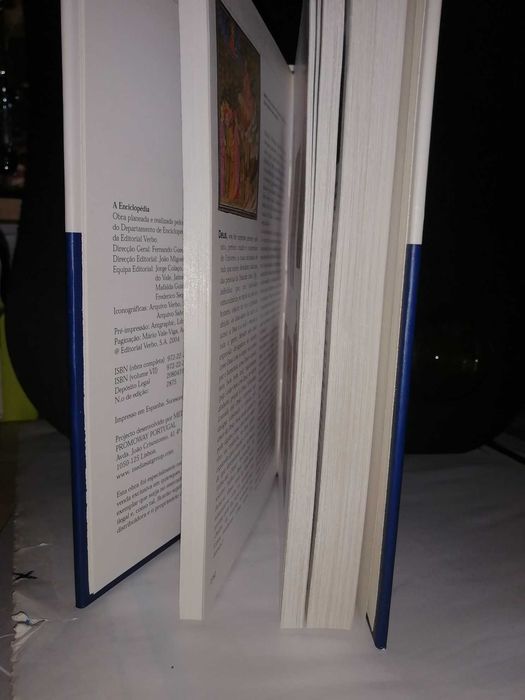 Coleção A Enciclopédia Editorial Verbo venda exclusiva  jornal Público