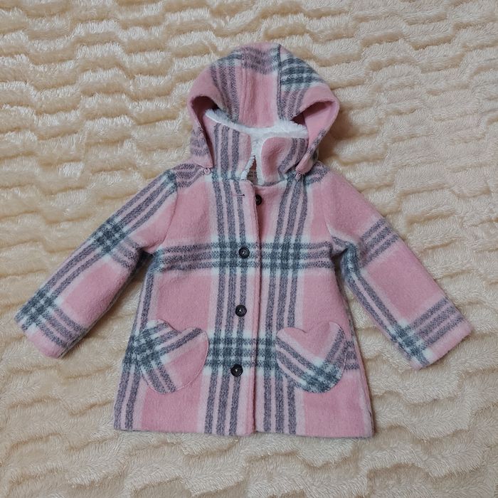 Пальто для дівчинки 92 р.