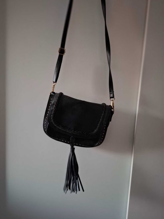 Mała czarna torebka House