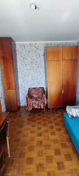 Сдам комнату под ключ на Адмиральском проспекте