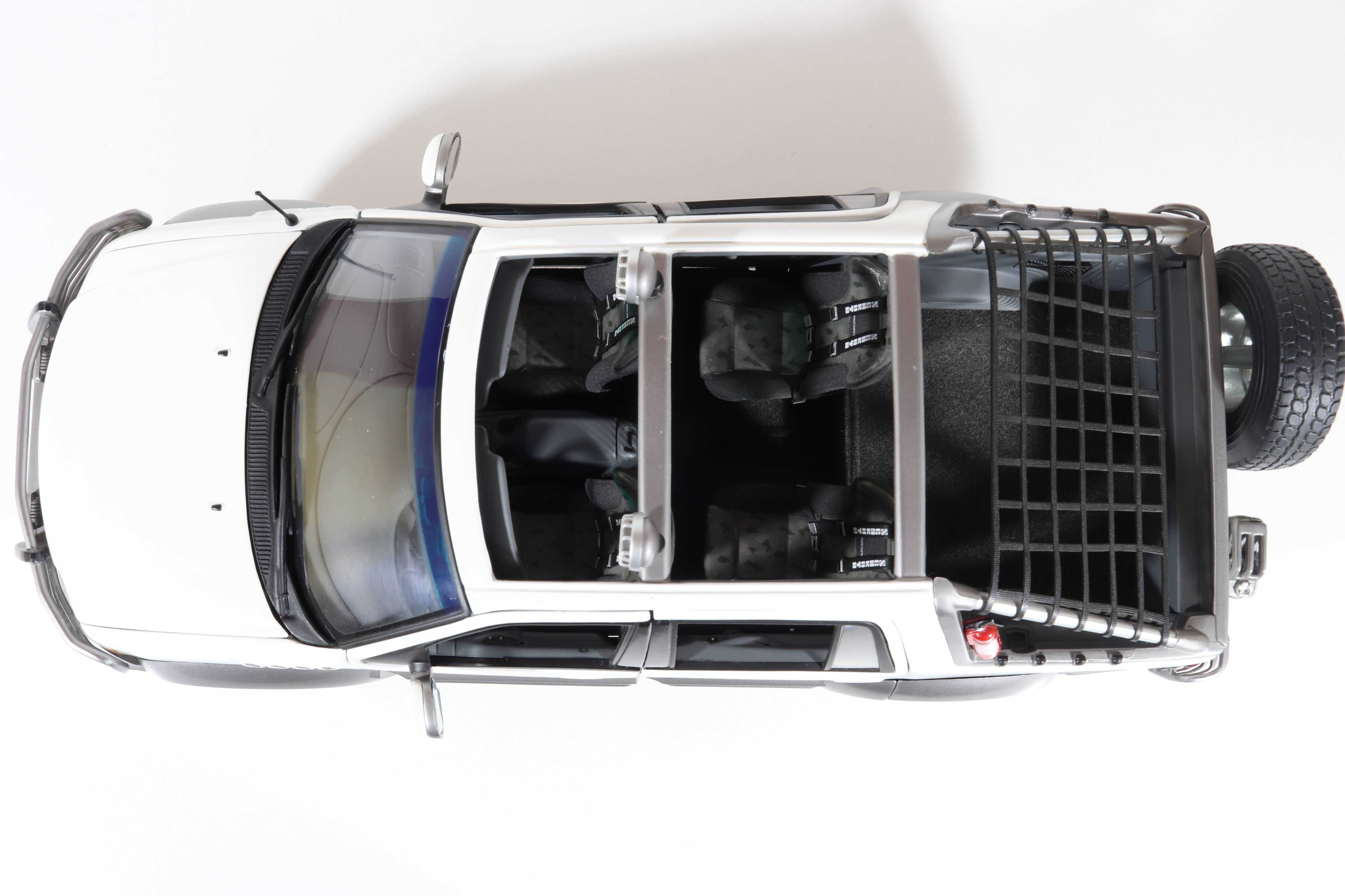 ミニカー Autoart 1/18 Ford EXPEDITION himalaya Раритет!!! Ford Expedition Himalaya масштабная модель