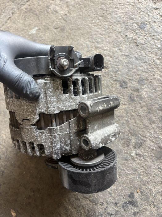 Kompresor sprężarka klimatyzacji n43 318i 320i 118i 120i  bmw e81 e82 e87 e88 e90 e91 e92 e93