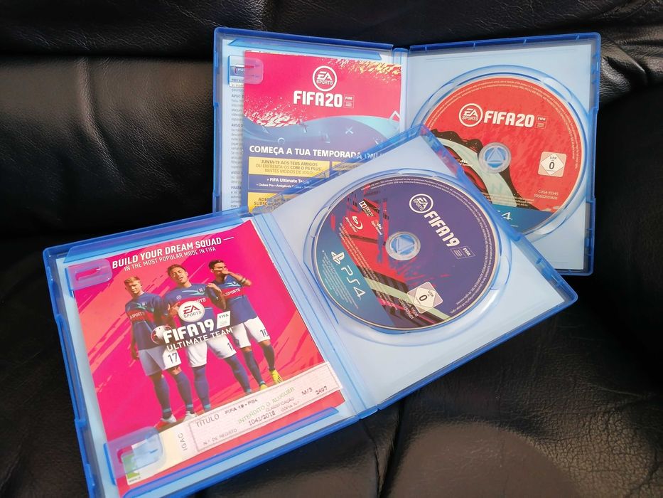 Jogos PS4, FIFA 20 e FIFA 19.