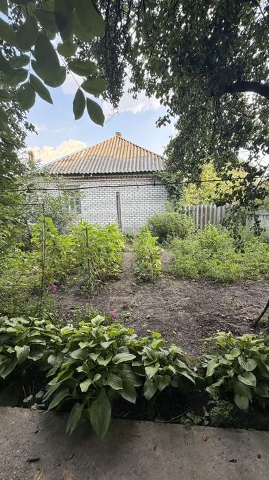 Продам дом .Район 10 школы .Рассматриваем сертификат