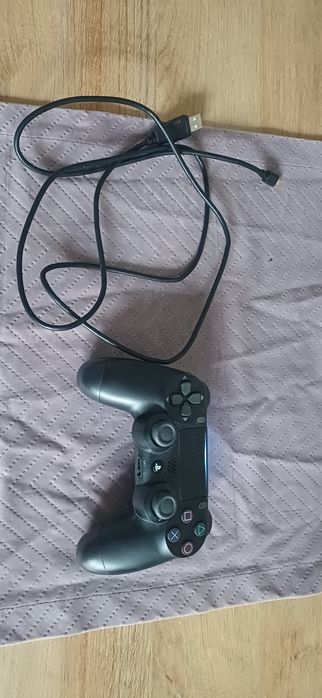 Play Station 4 Pro 1Tb