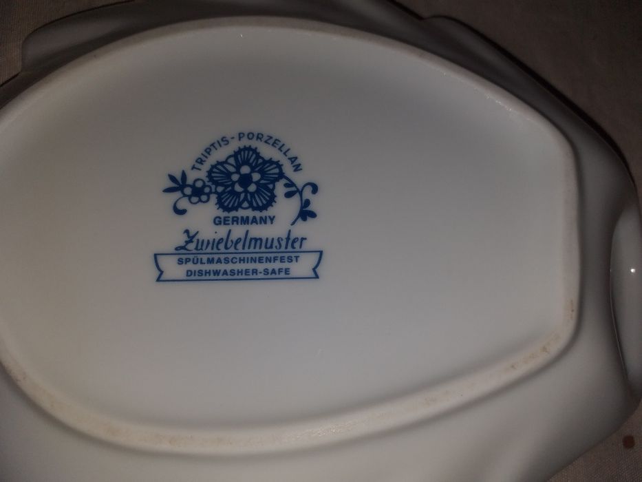 Niemiecka antyczna porcelana liść bez uszkodzen