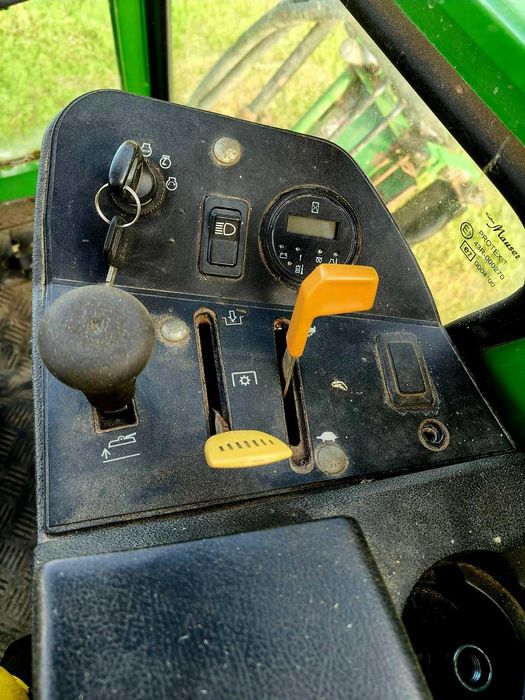 Kosiarka wrzecionowa profesjonalna JOHN DEERE,  TRAKTOREK