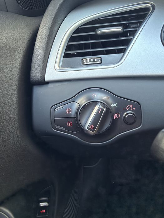 Продам Audi A4 B8