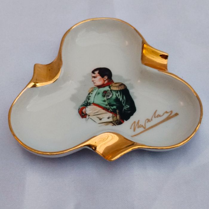 Вінтажні  попільнички, Франція