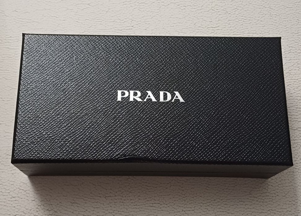 Okulary prada milano