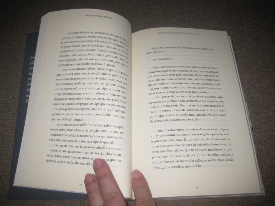 Livro "Queres Casar Comigo Todos Os Dias Bárbara?"