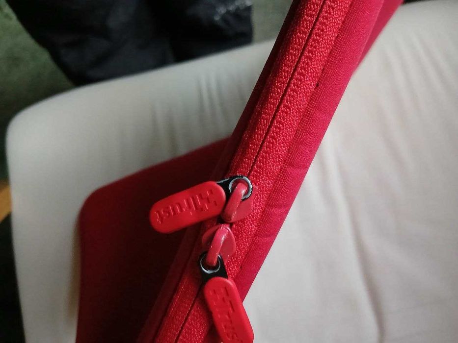 Чехол папка для ноутбука неоприловый 28х38 см