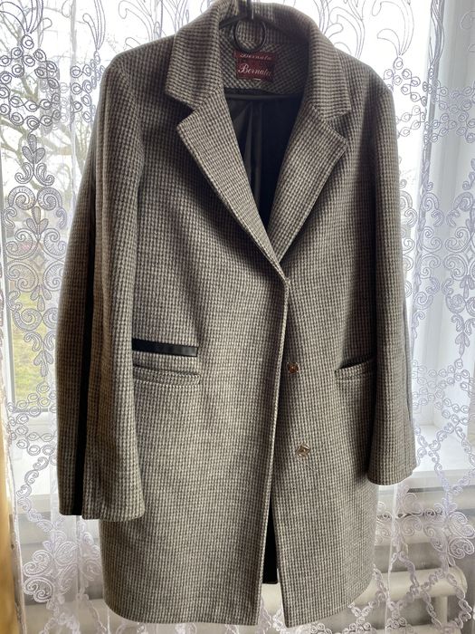 Продам Пальто!48 розмір .Весна/осінь