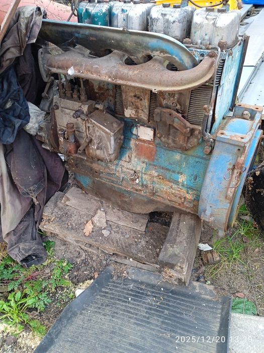 Мотор з трактора т40 бу.